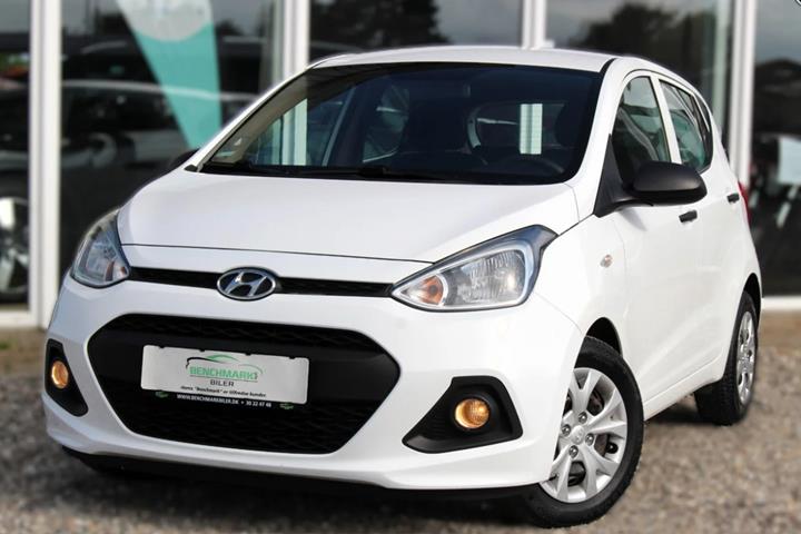 Hvid Hyundai i10 fra 2015