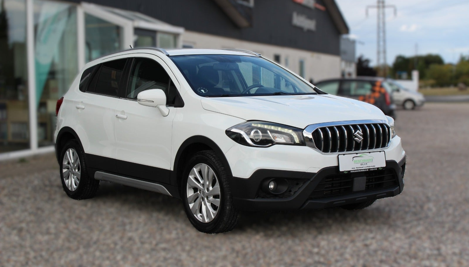 Hvid Suzuki S-Cross fra 2016