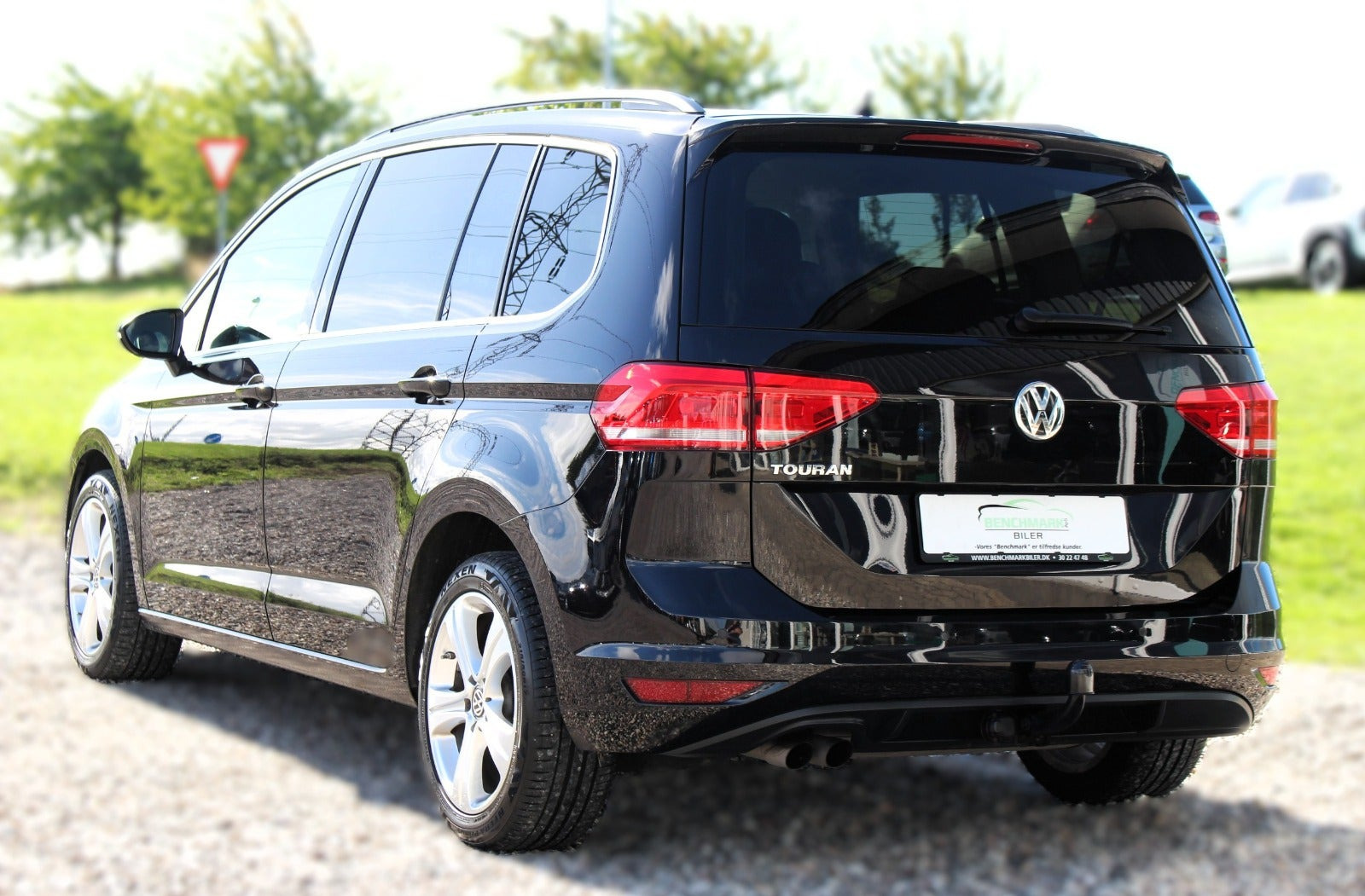 Sort VW Touran fra 2018