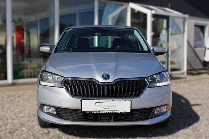 Sølv Skoda Fabia fra 2019