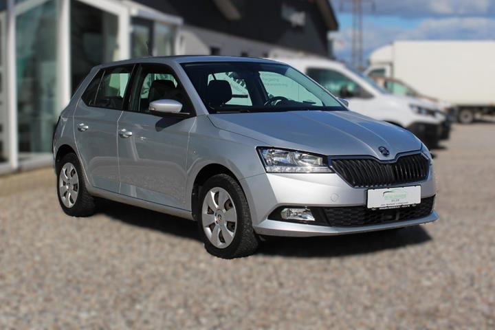 Sølv Skoda Fabia fra 2019