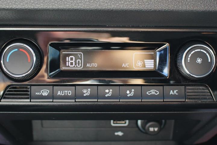 Sølv Skoda Fabia fra 2019