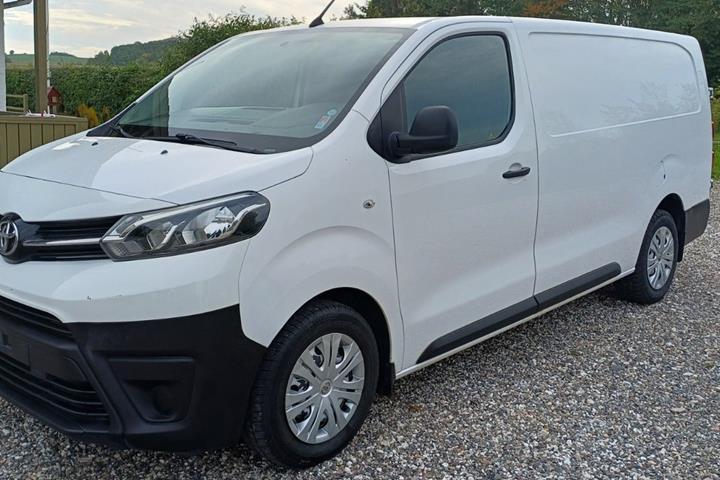undefined Toyota ProAce fra 2019 set udefra
