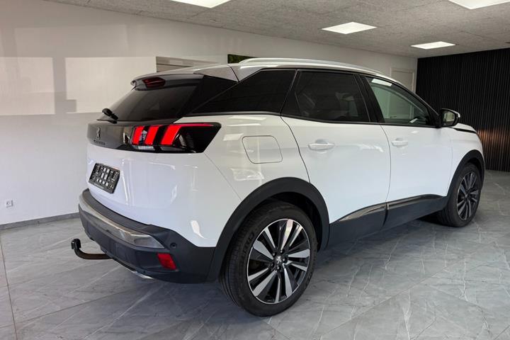 undefined Peugeot 3008 fra 2018