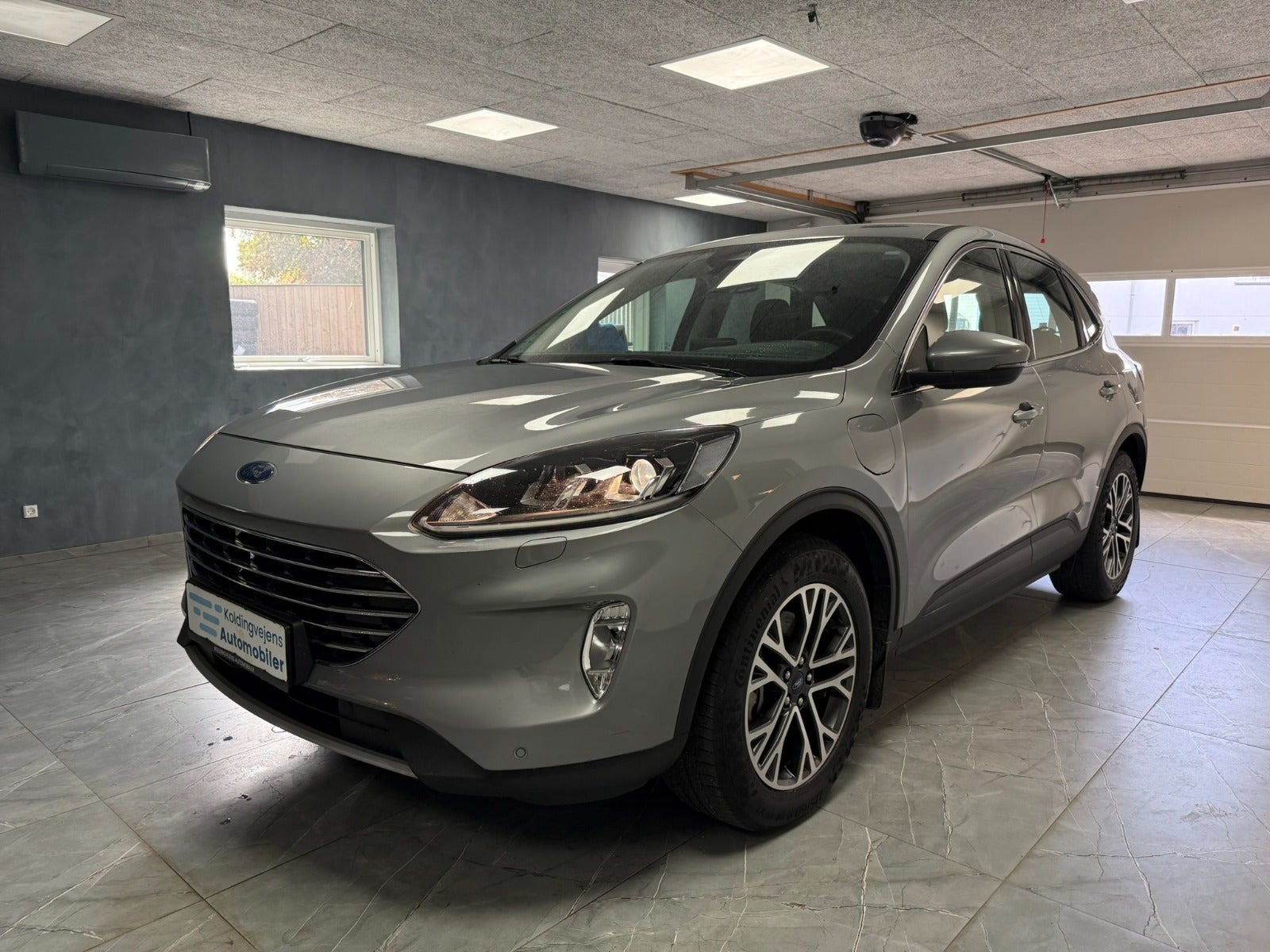 undefined Ford Kuga fra 2020