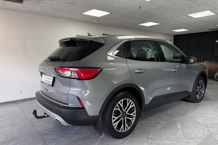 undefined Ford Kuga fra 2020