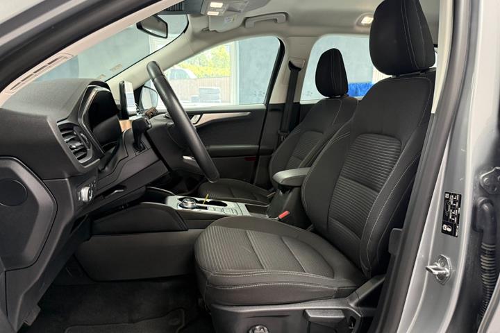 undefined Ford Kuga fra 2020