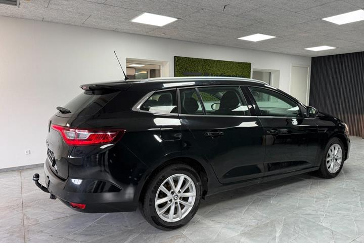 undefined Renault Megane IV fra 2017
