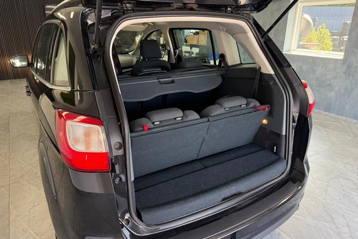 undefined Ford Grand C-Max fra 2013