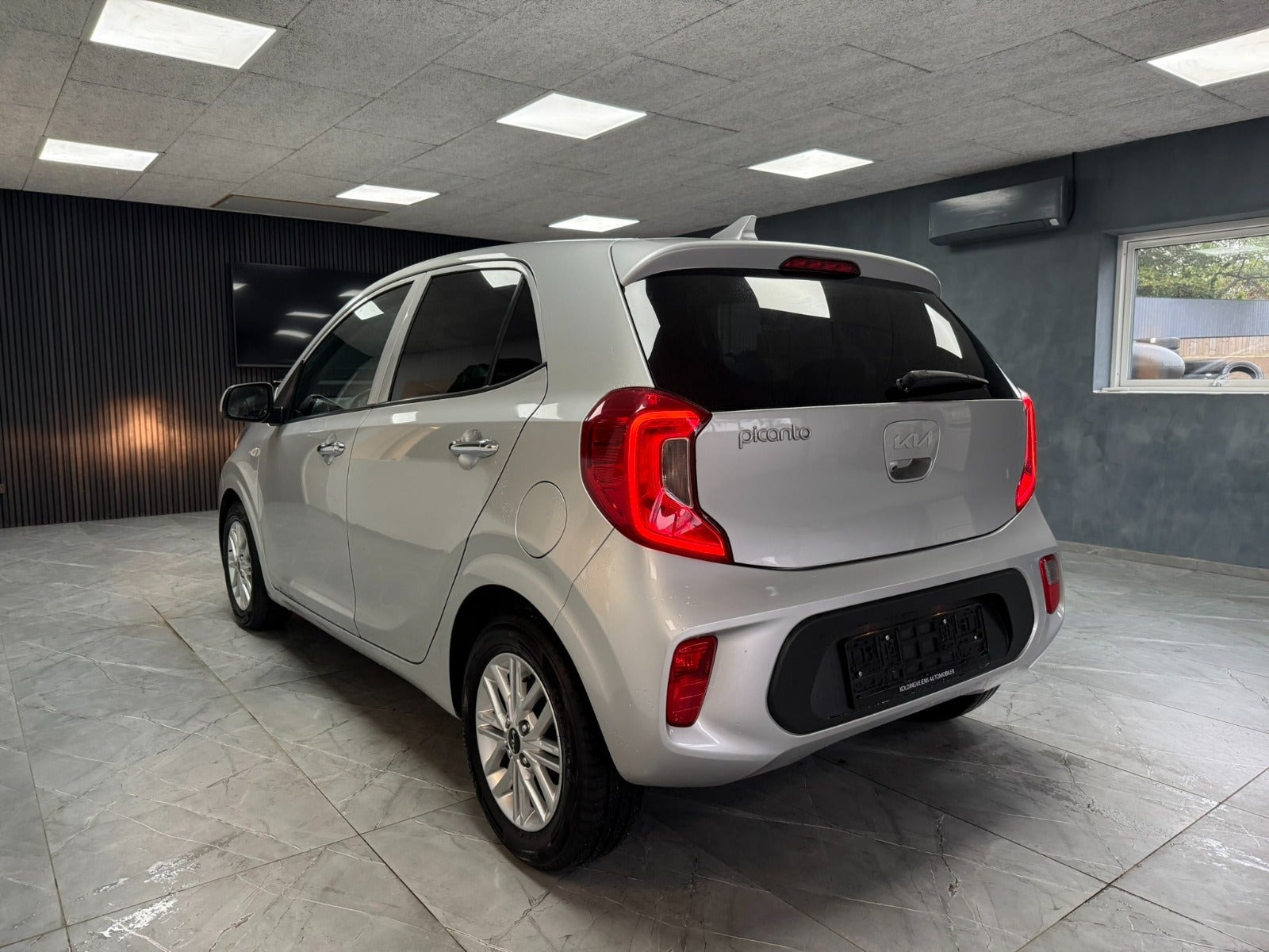 undefined Kia Picanto fra 2023