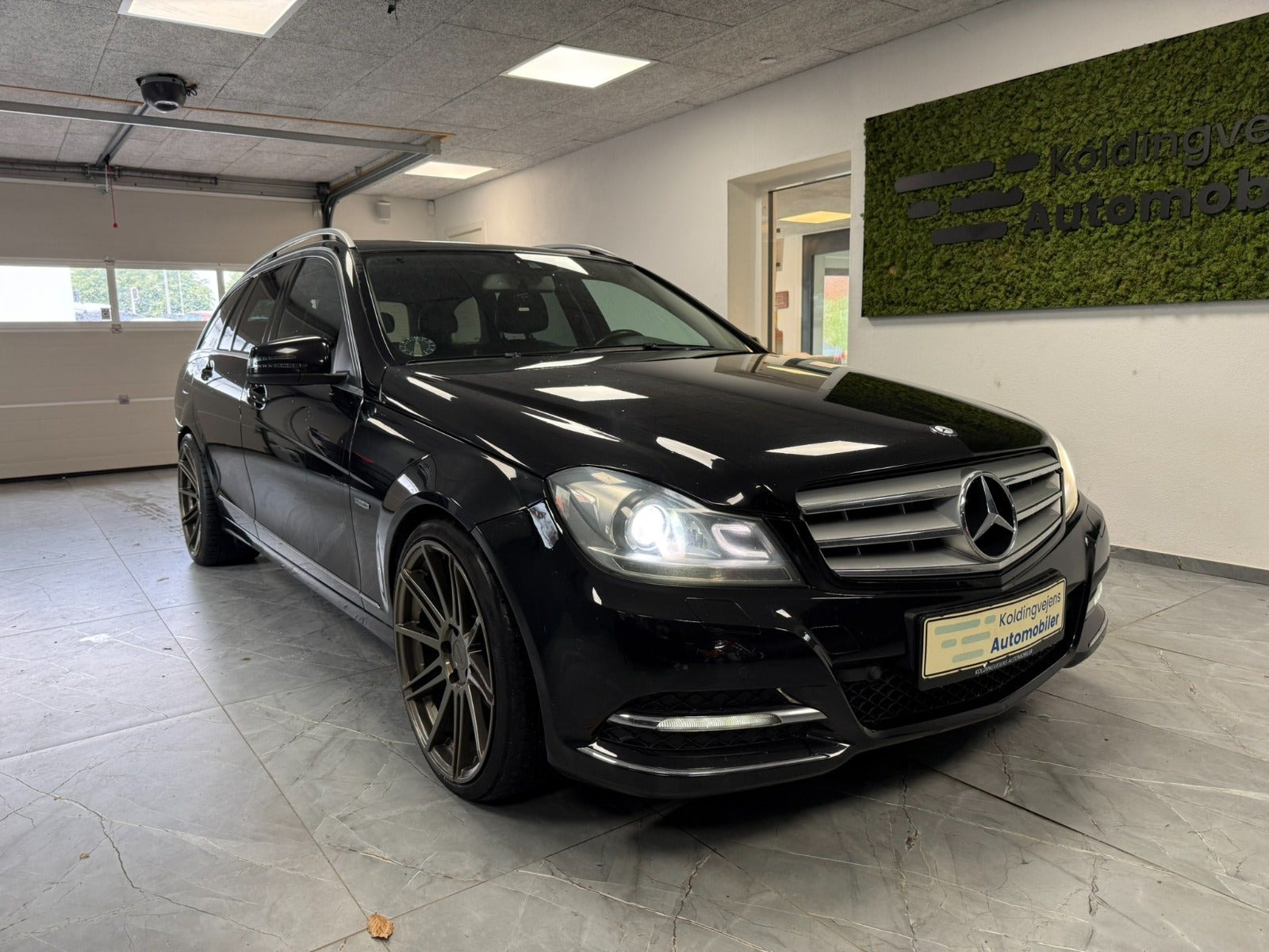 Mercedes C250 2,2 CDi AMG Line stc. aut.