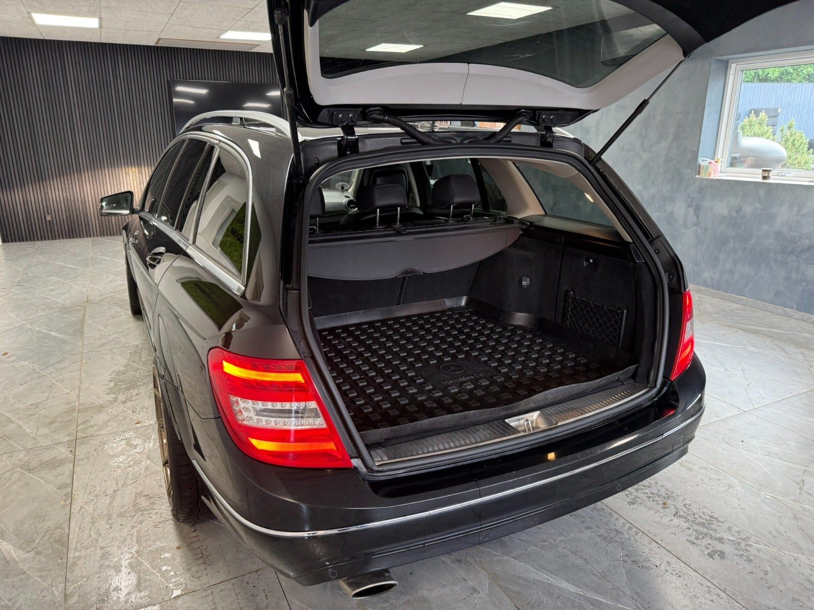 undefined Mercedes C250 fra 2011