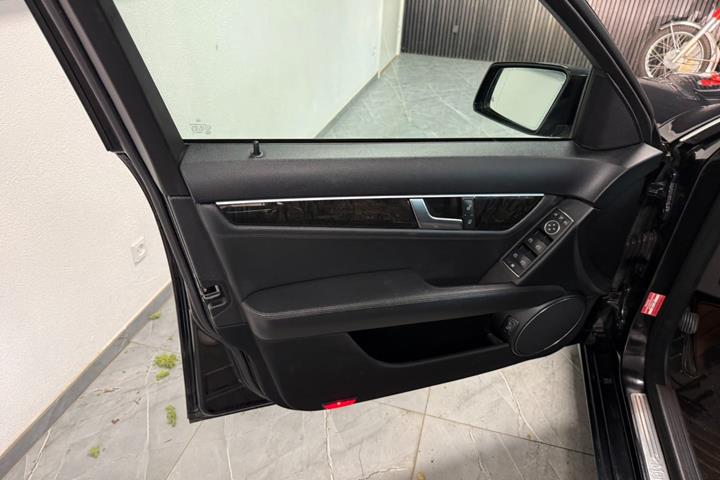 undefined Mercedes C250 fra 2011