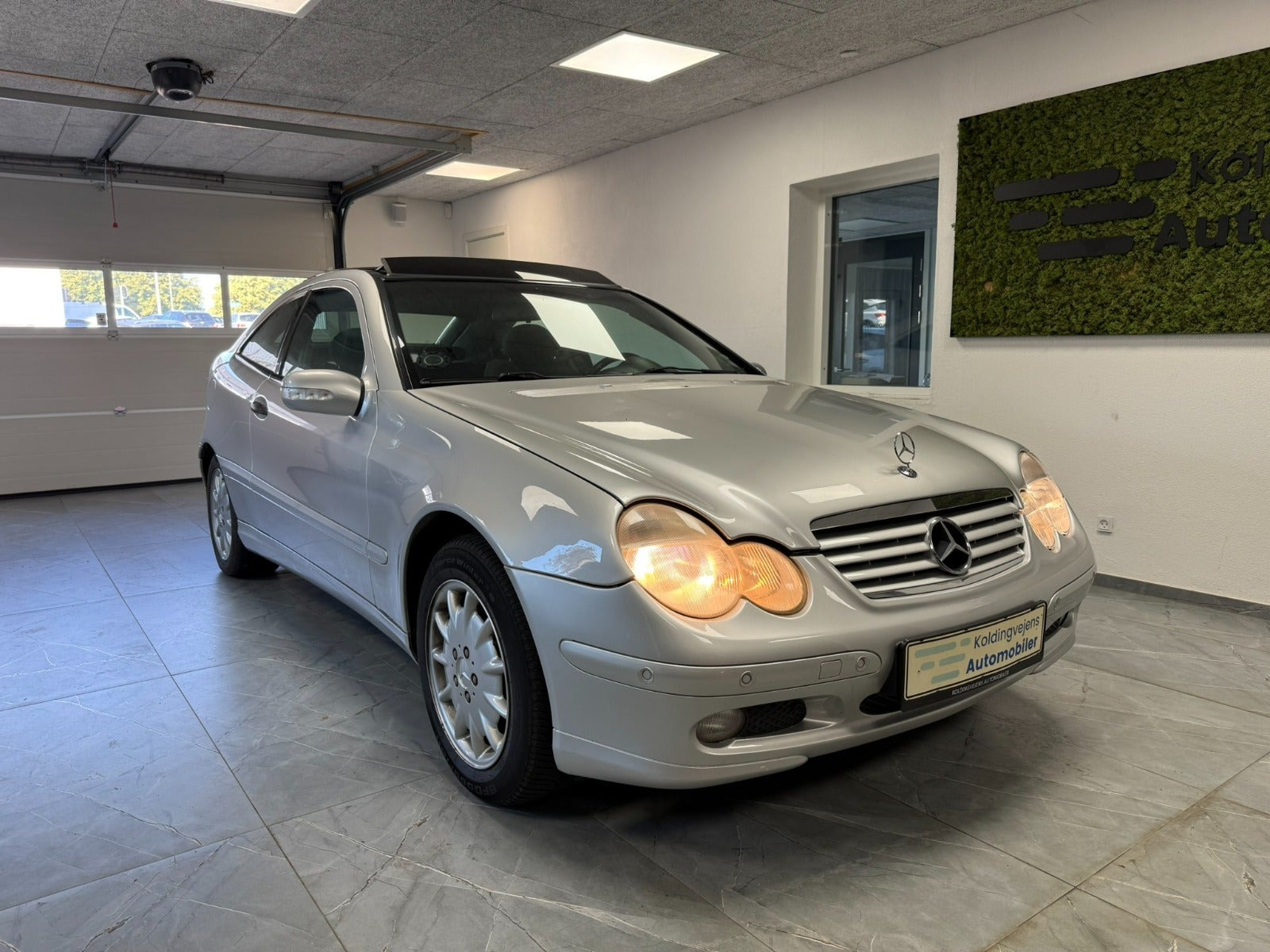 Mercedes C200 2,0 Kompressor Sportscoupé