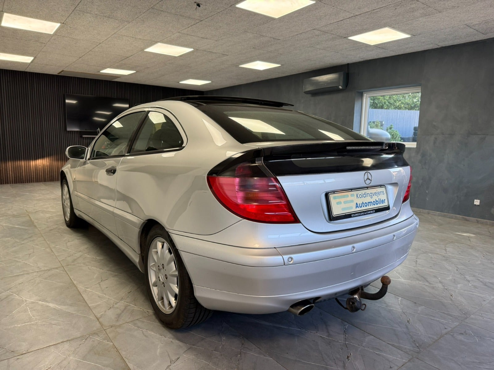 undefined Mercedes C200 fra 2002
