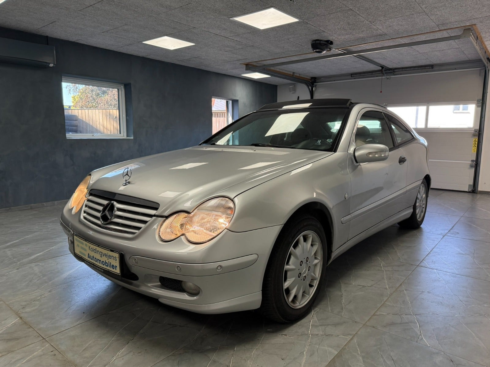 undefined Mercedes C200 fra 2002