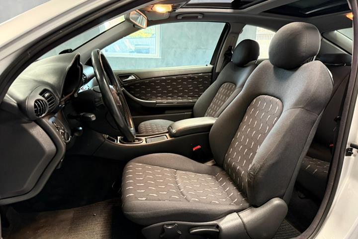 undefined Mercedes C200 fra 2002