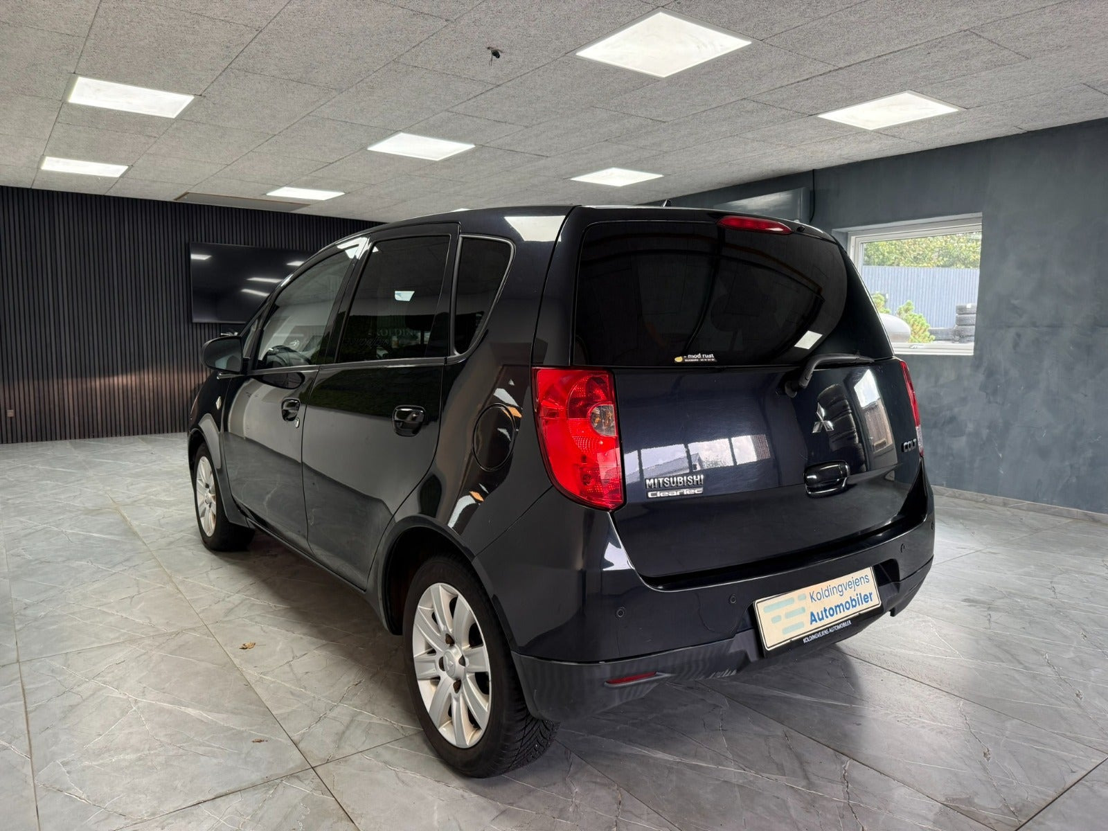 undefined Mitsubishi Colt fra 2011