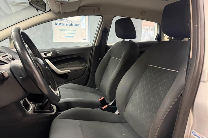undefined Ford Fiesta fra 2012