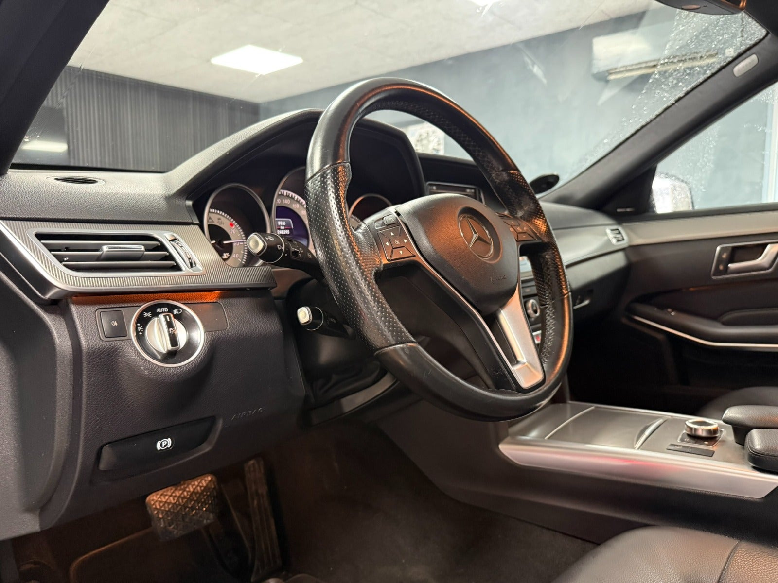 undefined Mercedes E220 fra 2015