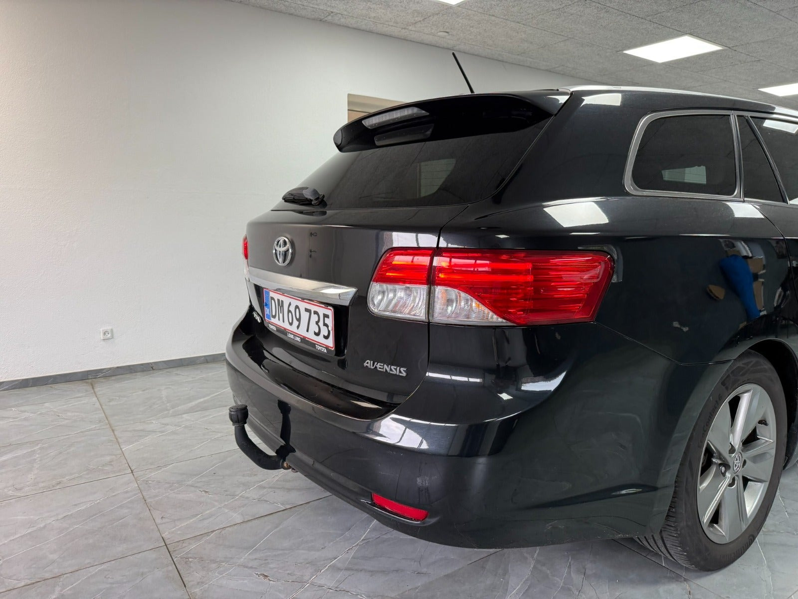 undefined Toyota Avensis fra 2015
