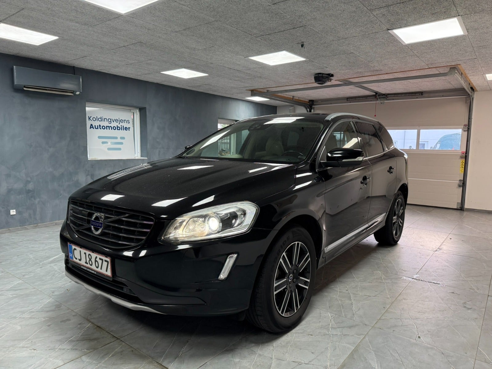 undefined Volvo XC60 fra 2016