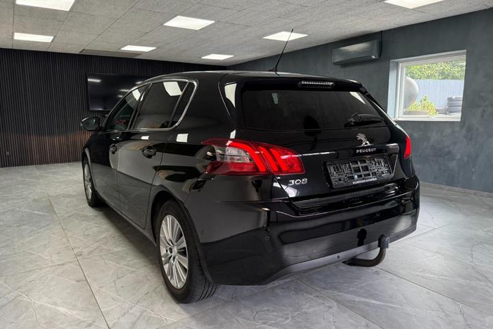 undefined Peugeot 308 fra 2019