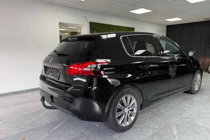undefined Peugeot 308 fra 2019