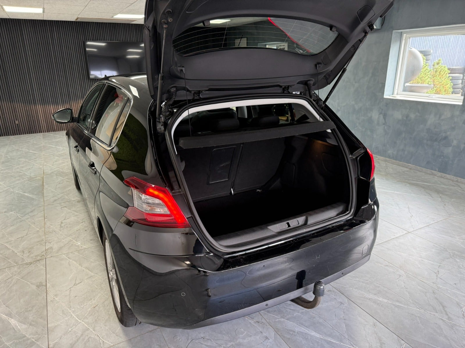 undefined Peugeot 308 fra 2019