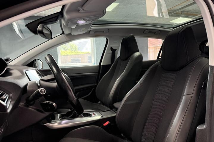 undefined Peugeot 308 fra 2019