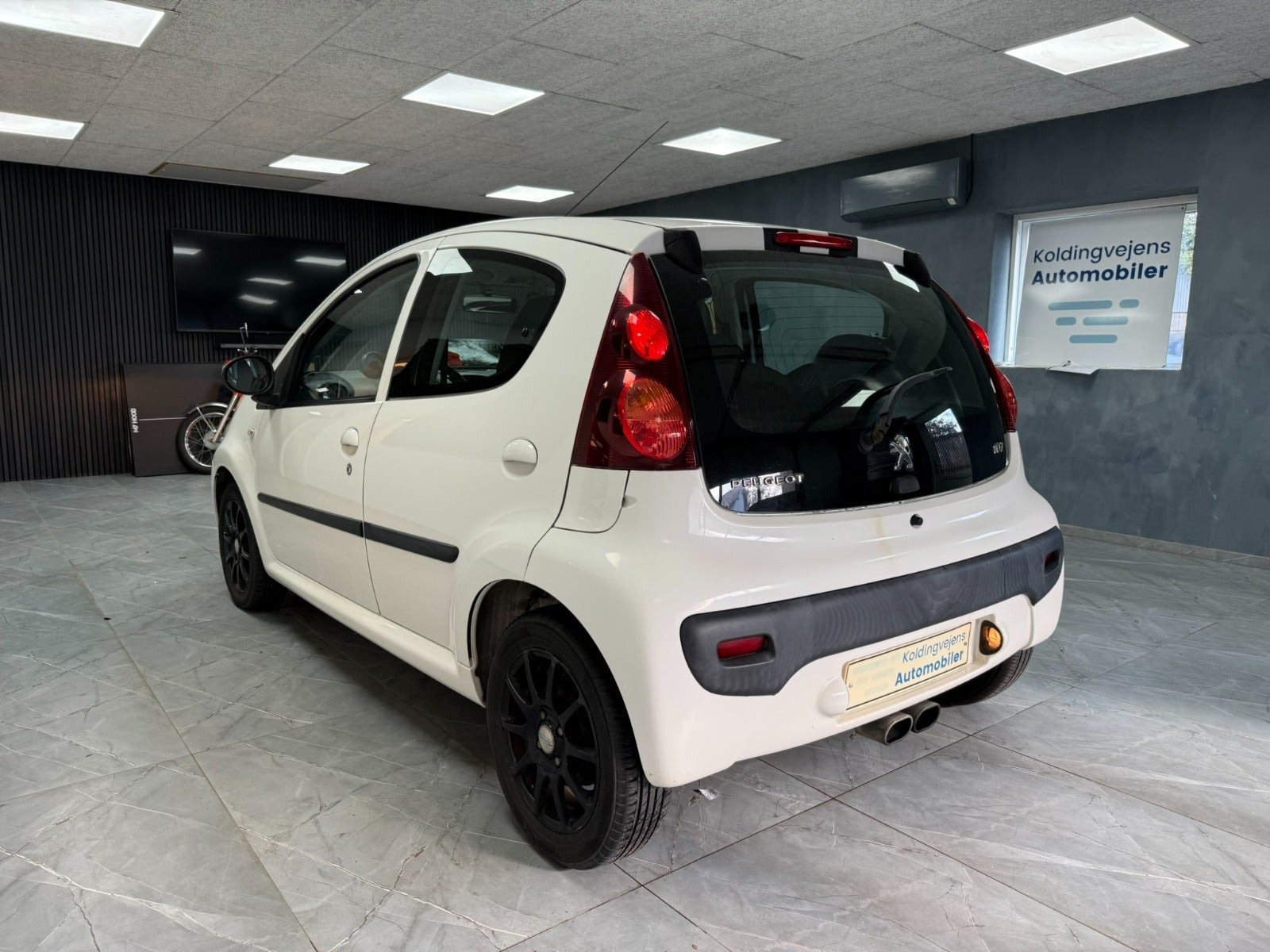 undefined Peugeot 107 fra 2014
