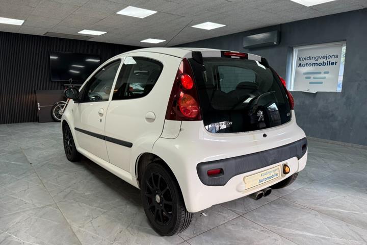 undefined Peugeot 107 fra 2014