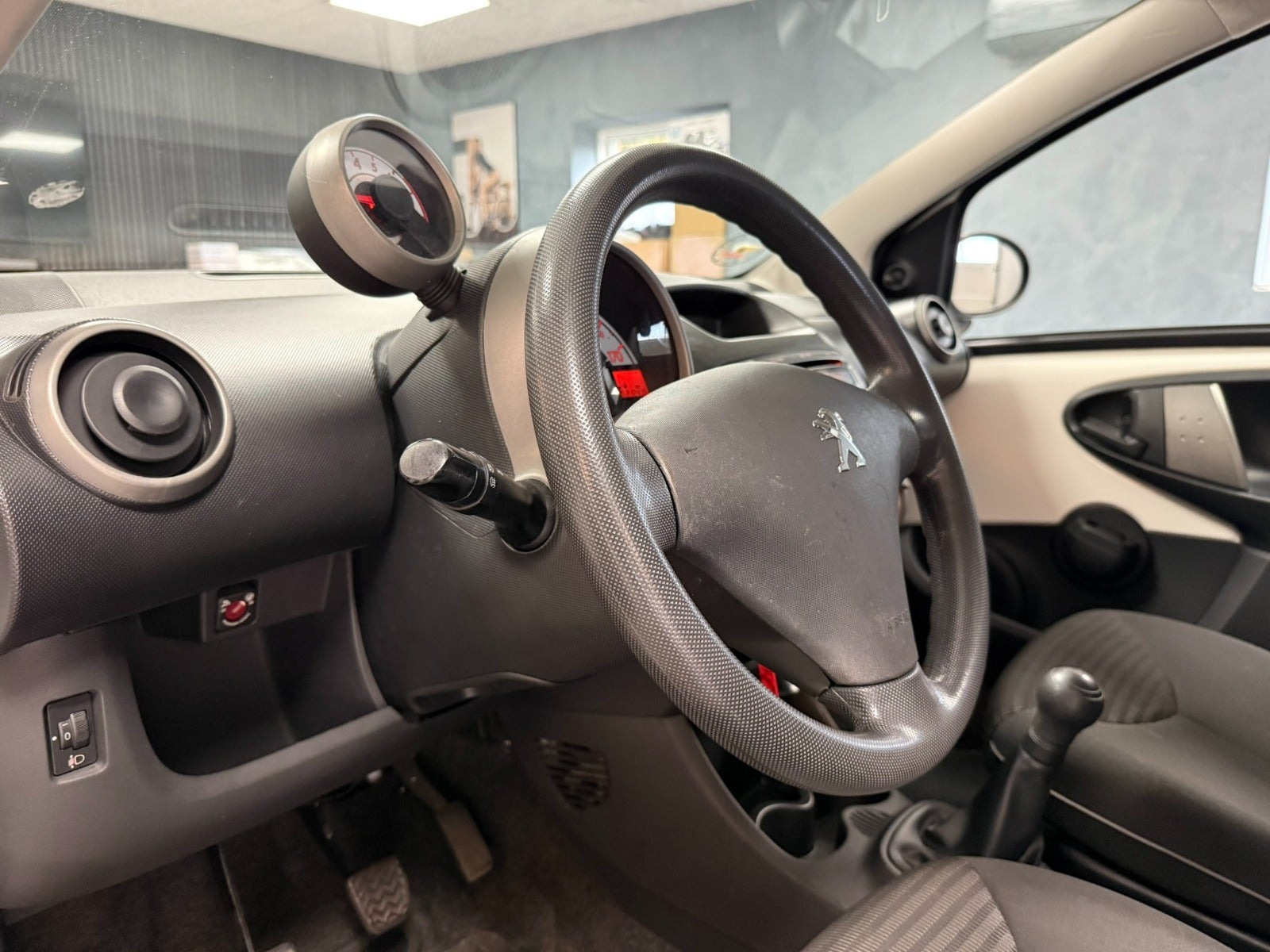 undefined Peugeot 107 fra 2014