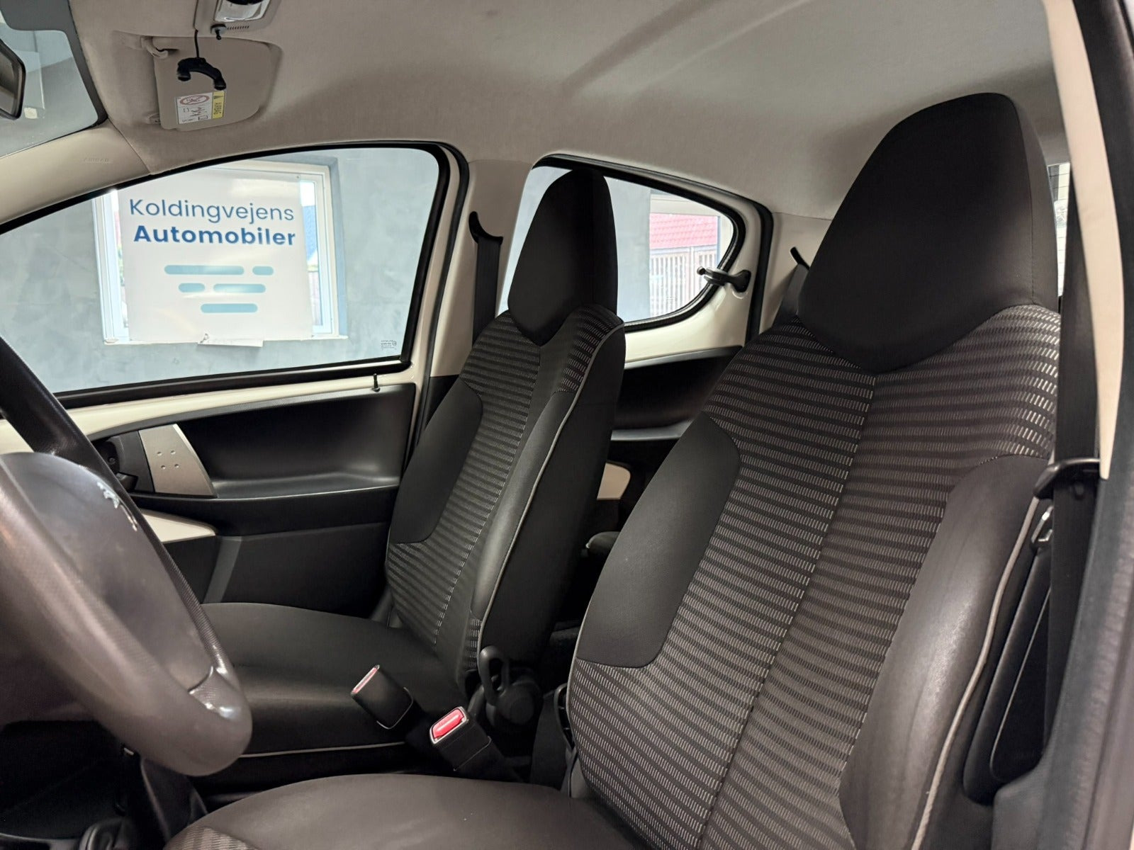 undefined Peugeot 107 fra 2014