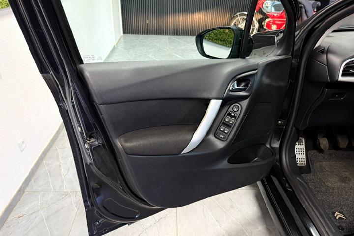 undefined Citroën C3 fra 2010