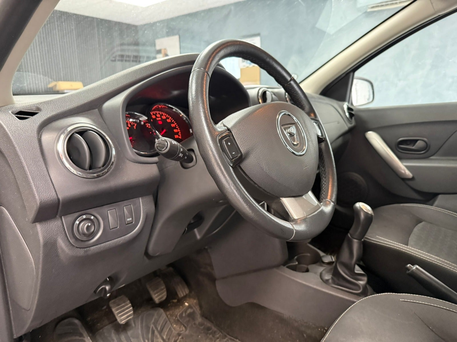 undefined Dacia Logan fra 2014