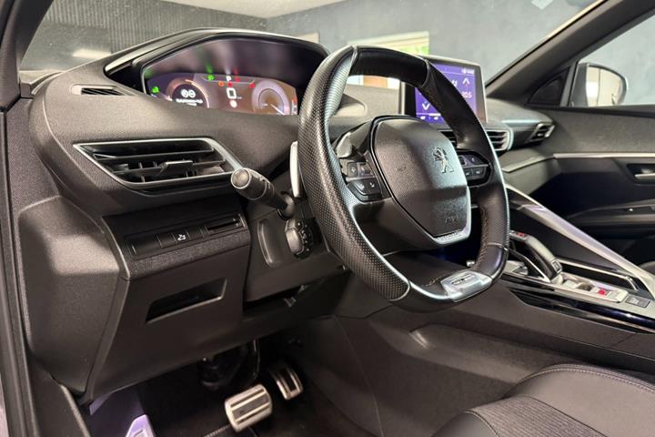 undefined Peugeot 3008 fra 2019