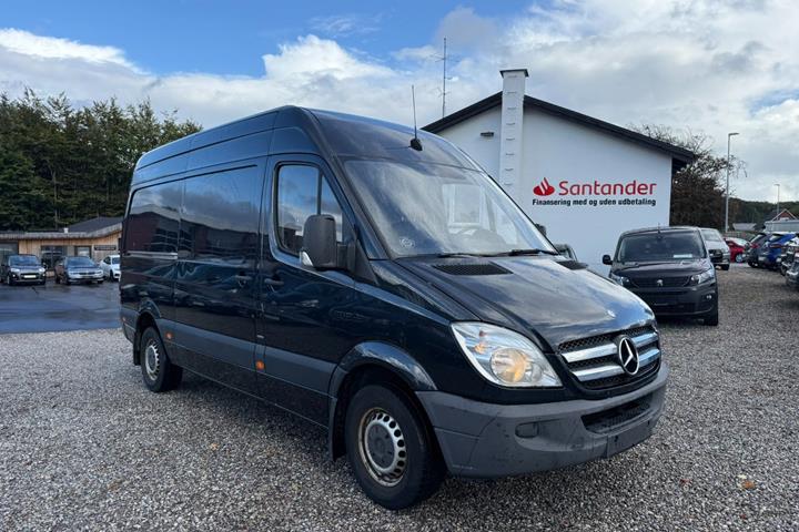 Sort Mercedes Sprinter 219 fra 2013