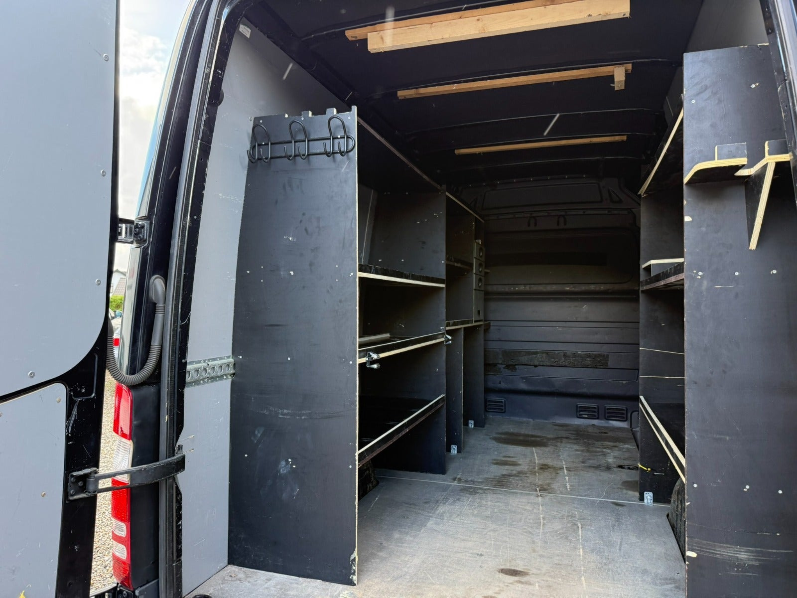 Sort Mercedes Sprinter 219 fra 2013