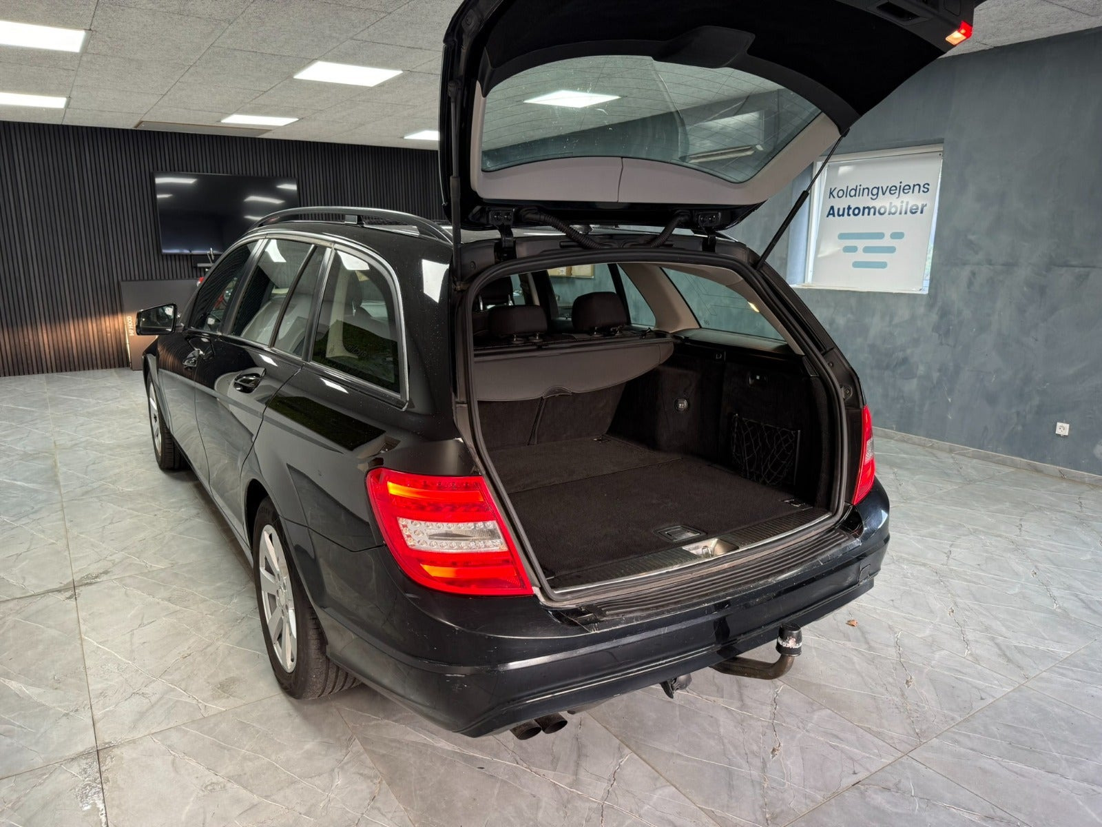 undefined Mercedes C180 fra 2012