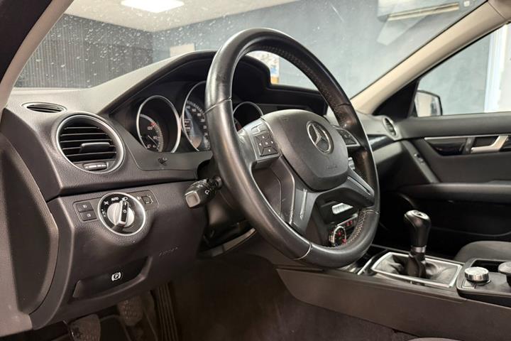 undefined Mercedes C180 fra 2012