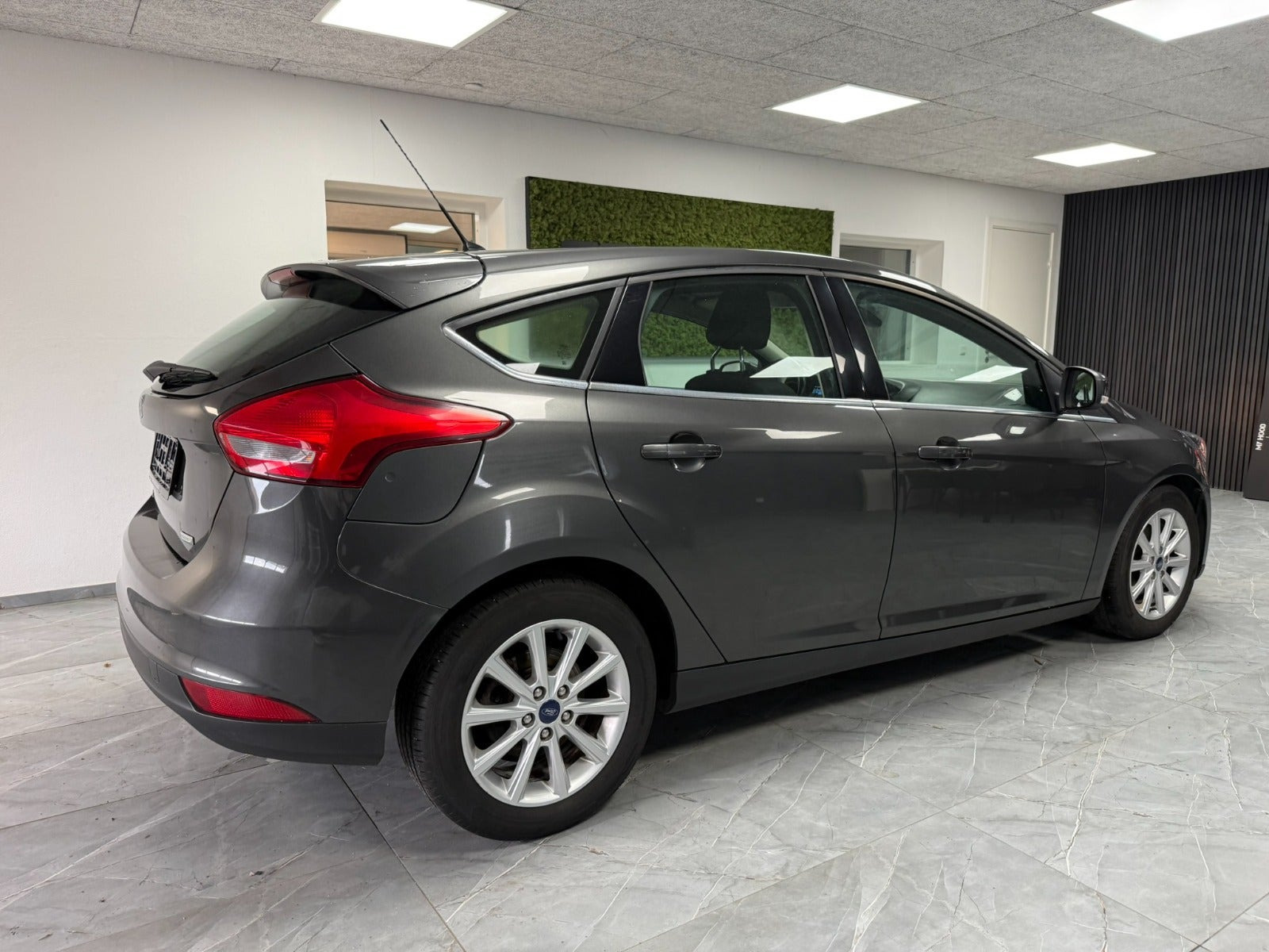 undefined Ford Focus fra 2016