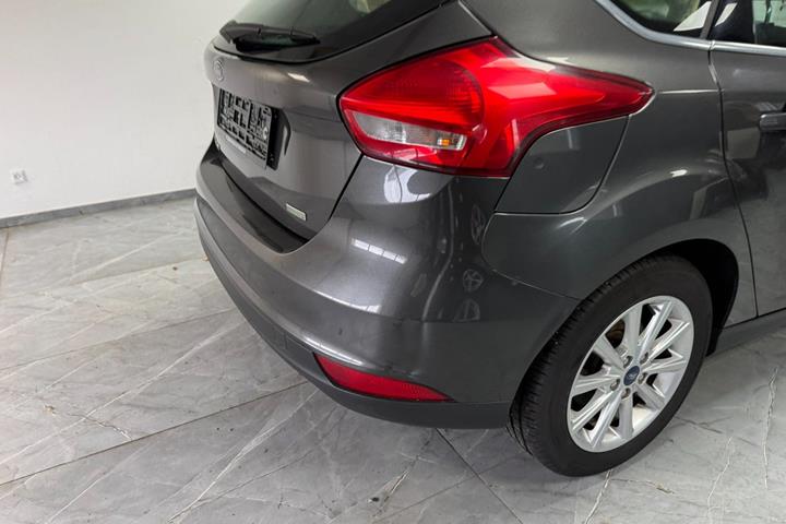 undefined Ford Focus fra 2016
