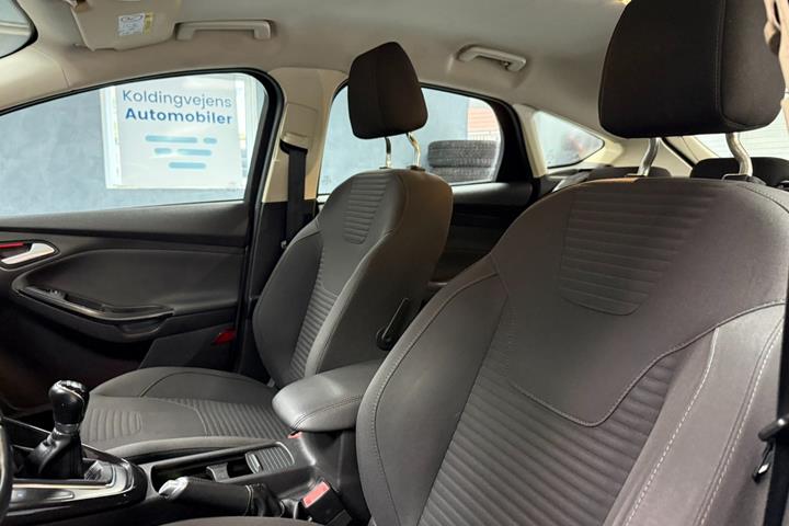 undefined Ford Focus fra 2016