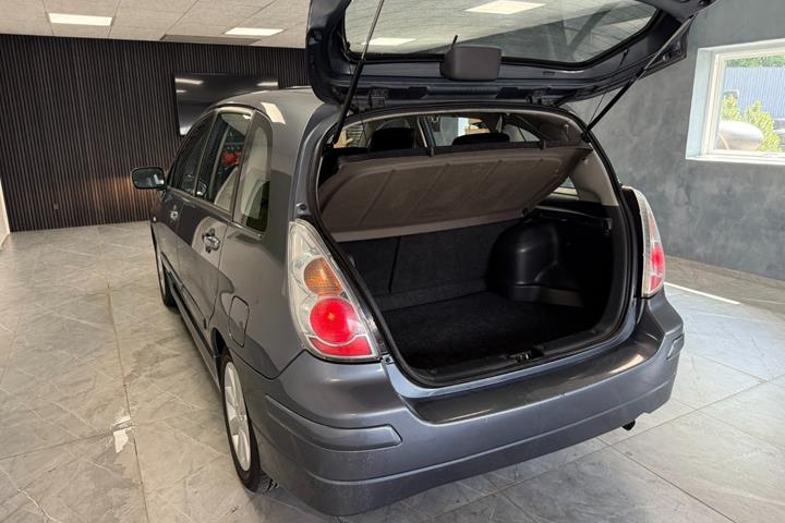 undefined Suzuki Liana fra 2008