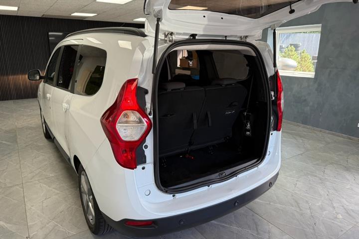 undefined Dacia Lodgy fra 2015