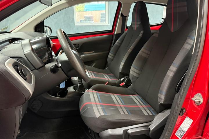 undefined Peugeot 108 fra 2015