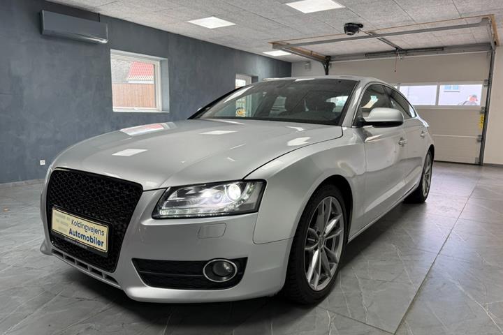 Sort Audi A5 fra 2011