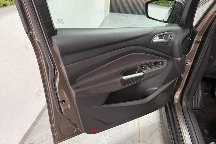 undefined Ford C-MAX fra 2018