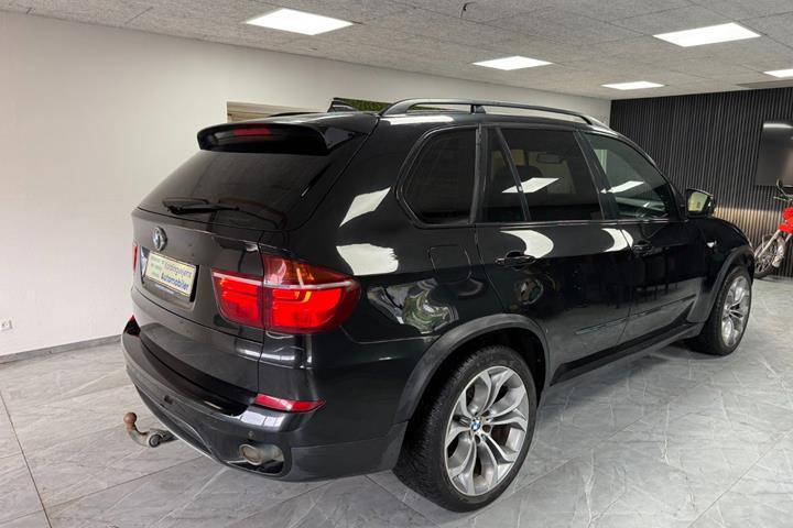 undefined BMW X5 fra 2011